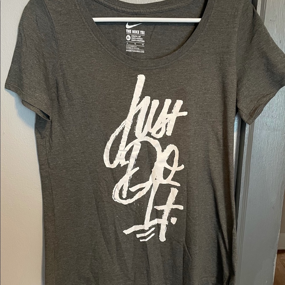 Grey Nike t-shirt